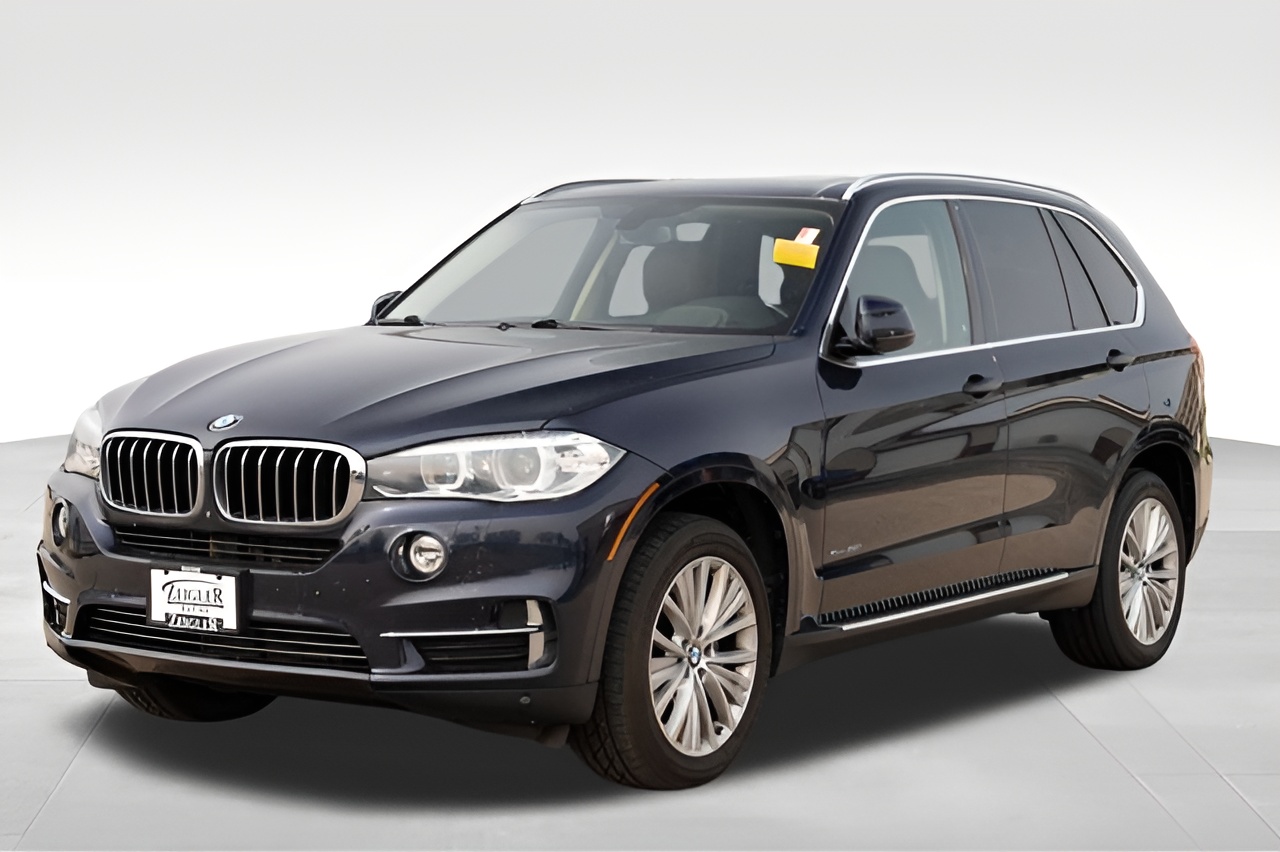 Vehicle image 36 of 45
