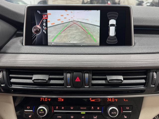 Vehicle image 23 of 39