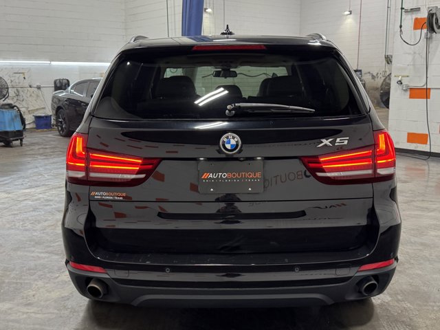 Vehicle image 6 of 39