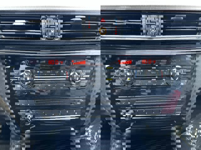 Vehicle image 20 of 27