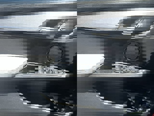 Vehicle image 12 of 27
