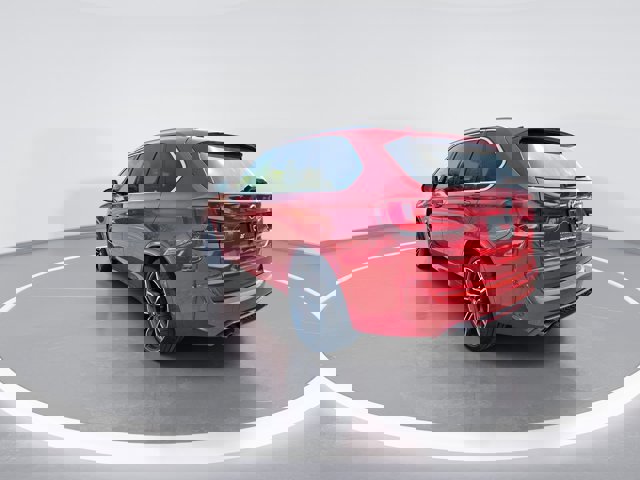 Vehicle image 7 of 27