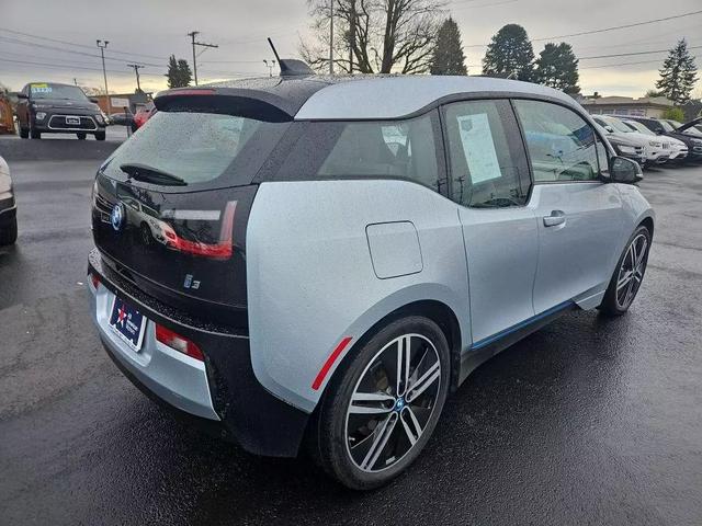 Vehicle image 3 of 23