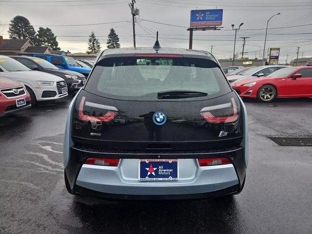 Vehicle image 5 of 23