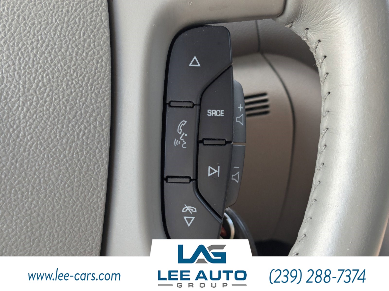 Vehicle image 24 of 29