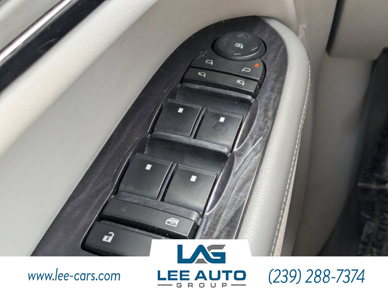 Vehicle image 20 of 29