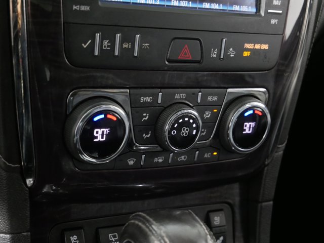 Vehicle image 23 of 33