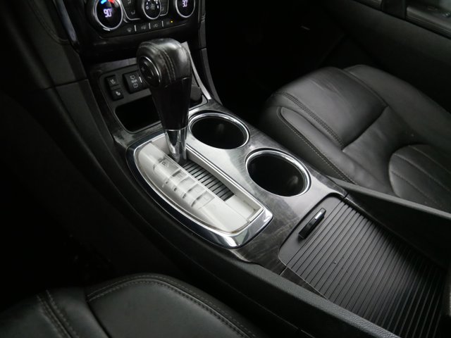 Vehicle image 24 of 33