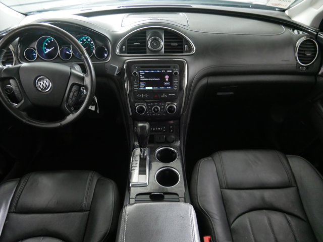 Vehicle image 10 of 33