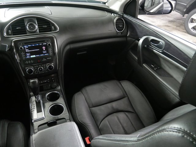 Vehicle image 11 of 33