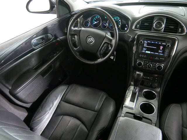 Vehicle image 9 of 33