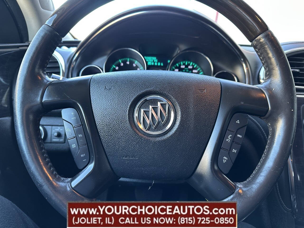 Vehicle image 29 of 47
