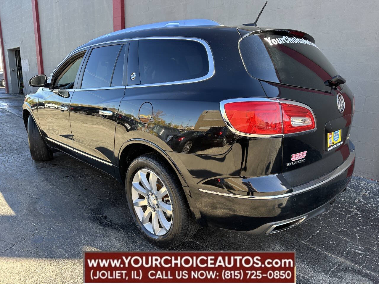 Vehicle image 5 of 47