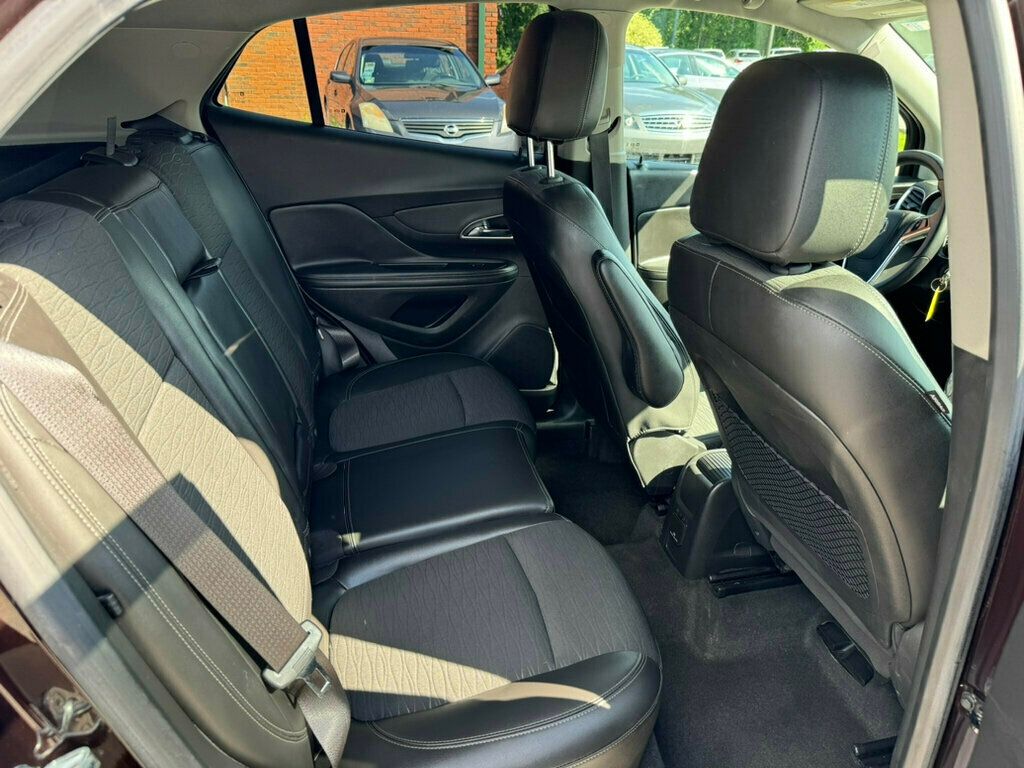 Vehicle image 9 of 16