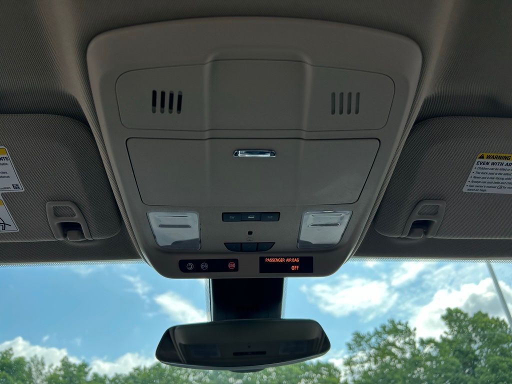 Vehicle image 34 of 34