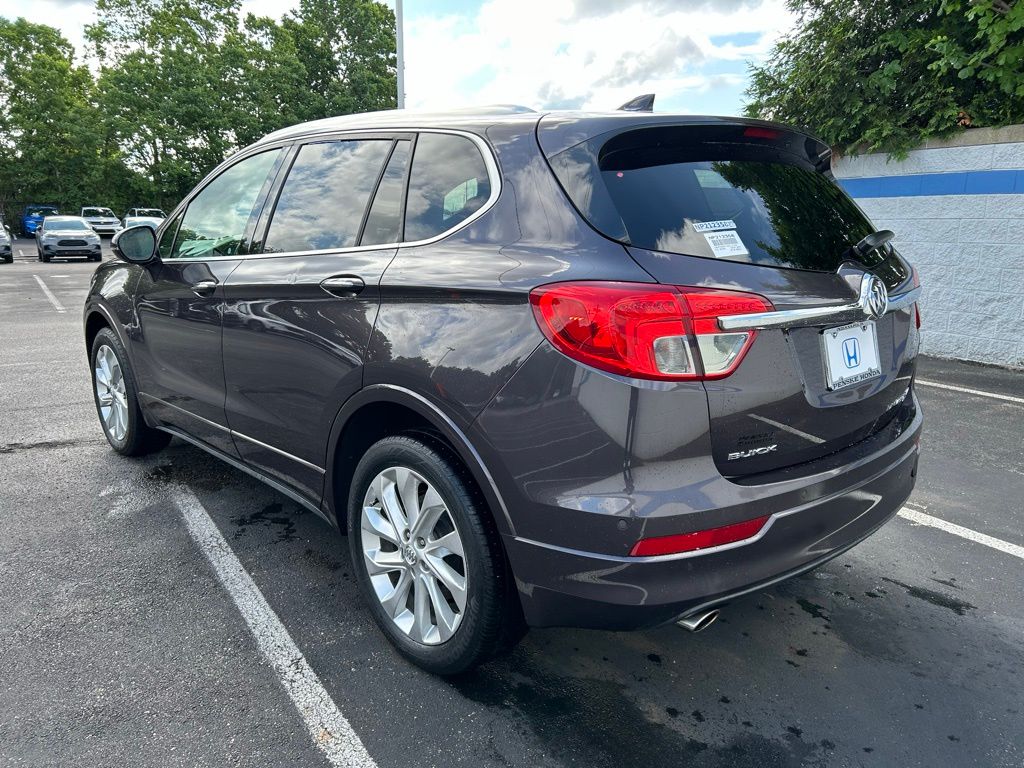 Vehicle image 6 of 34