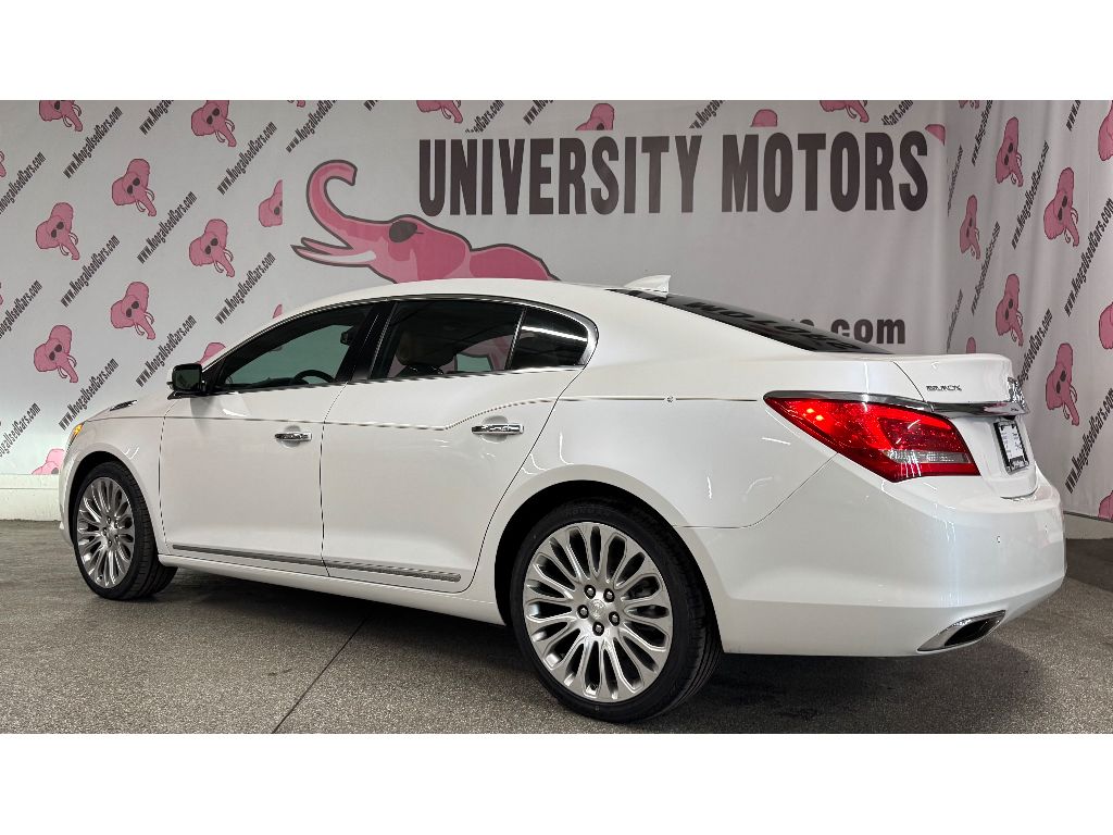 Vehicle image 11 of 30