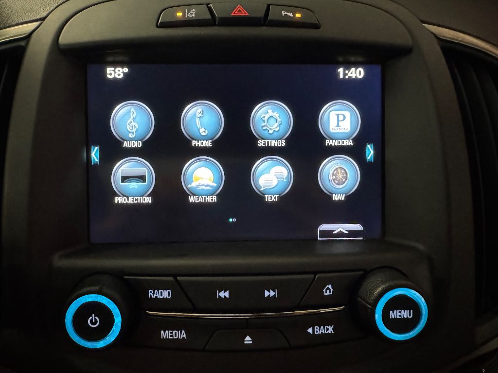 Vehicle image 17 of 30
