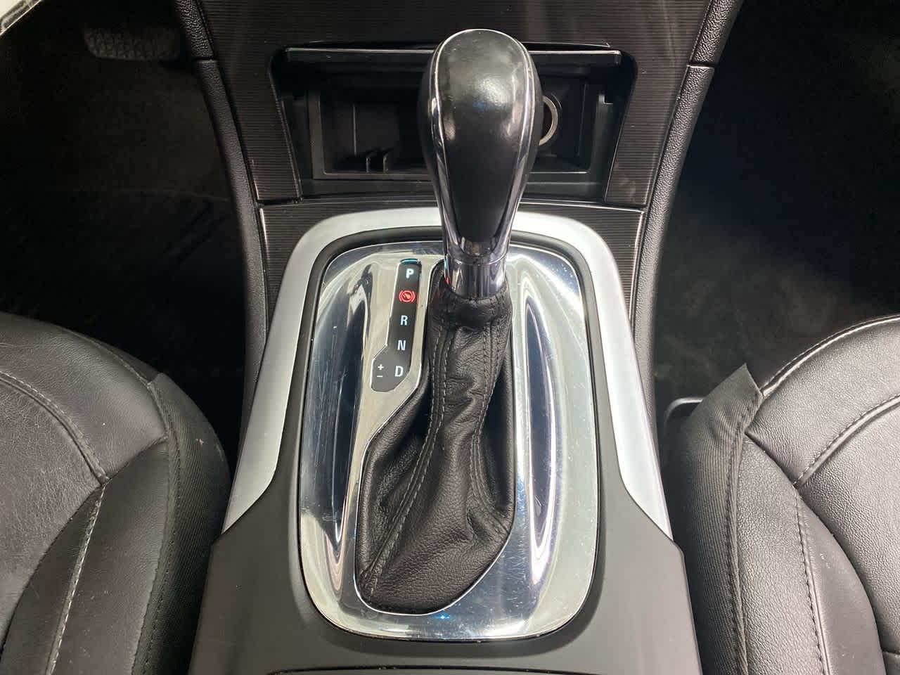Vehicle image 27 of 39
