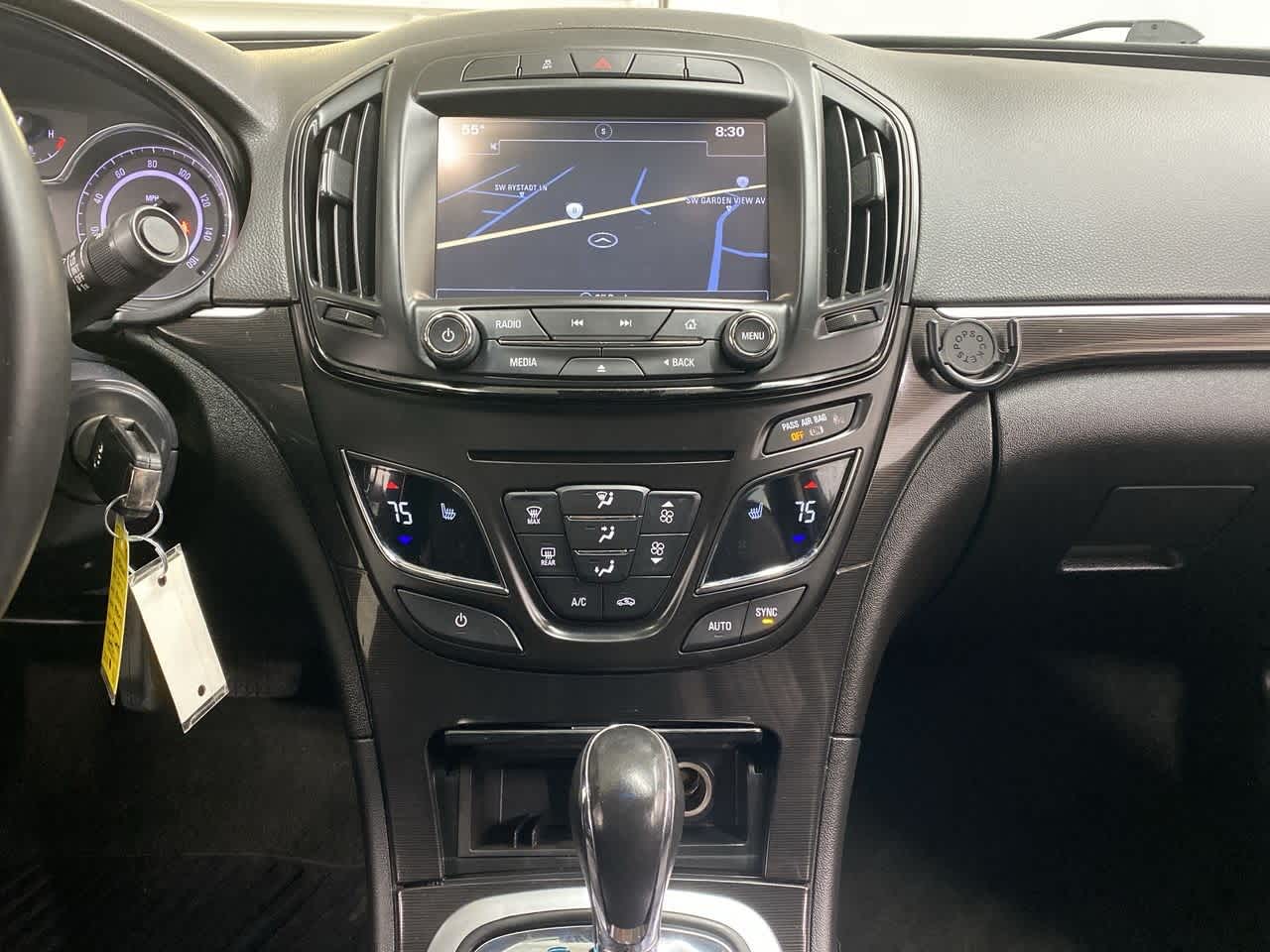 Vehicle image 25 of 39