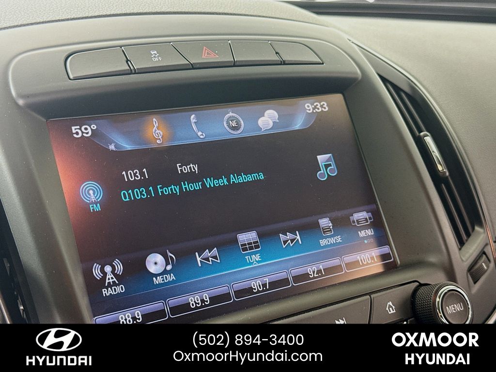 Vehicle image 14 of 31