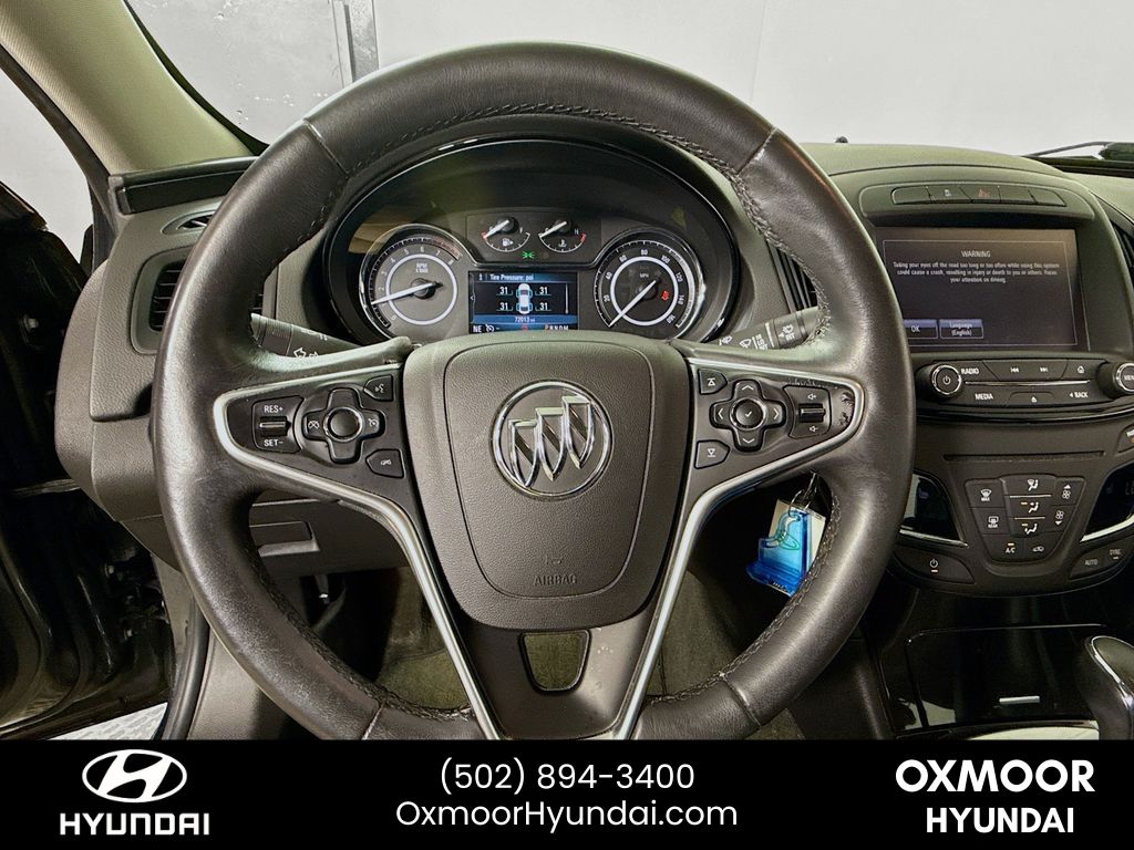 Vehicle image 11 of 31