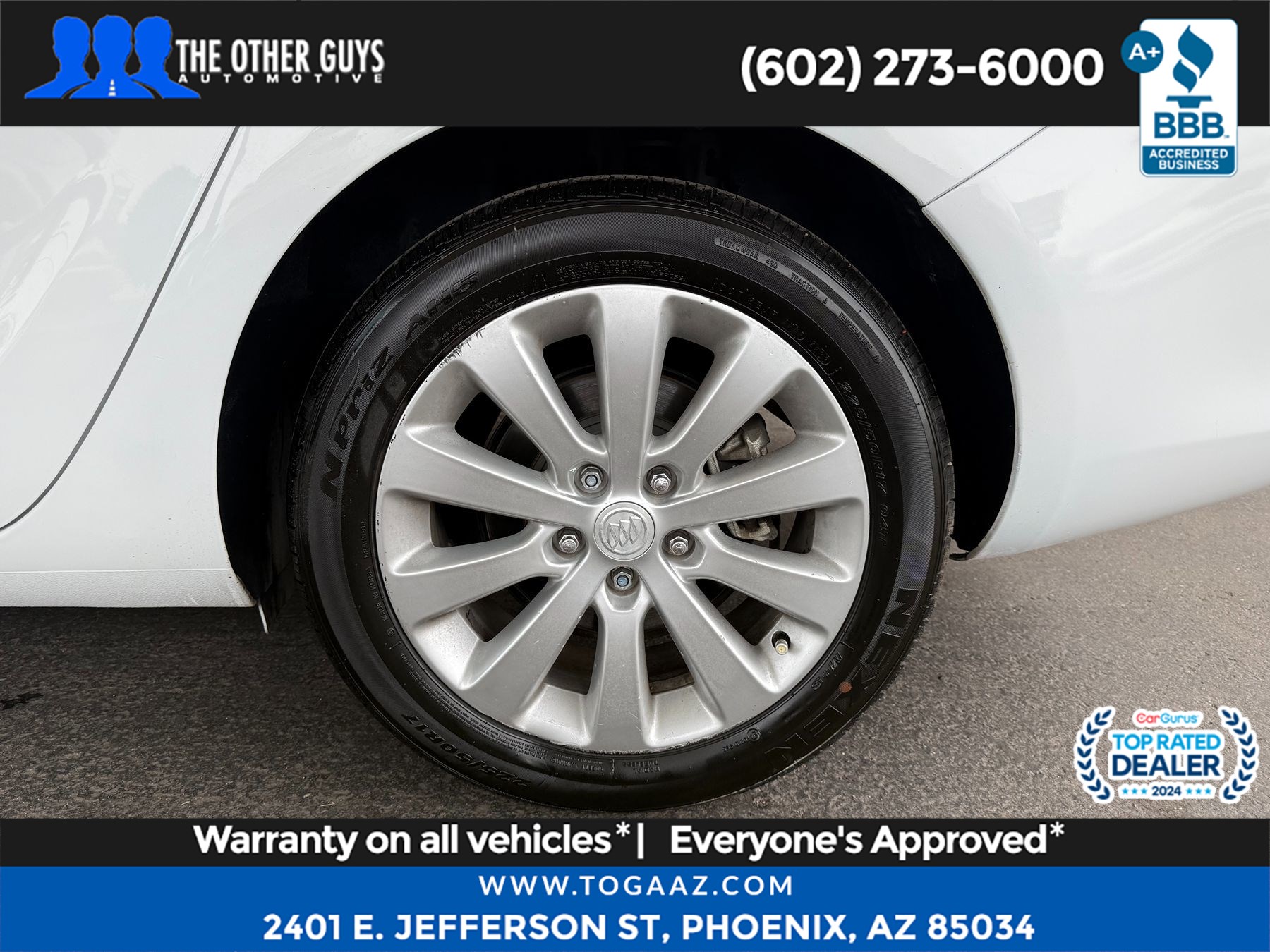 Vehicle image 12 of 21