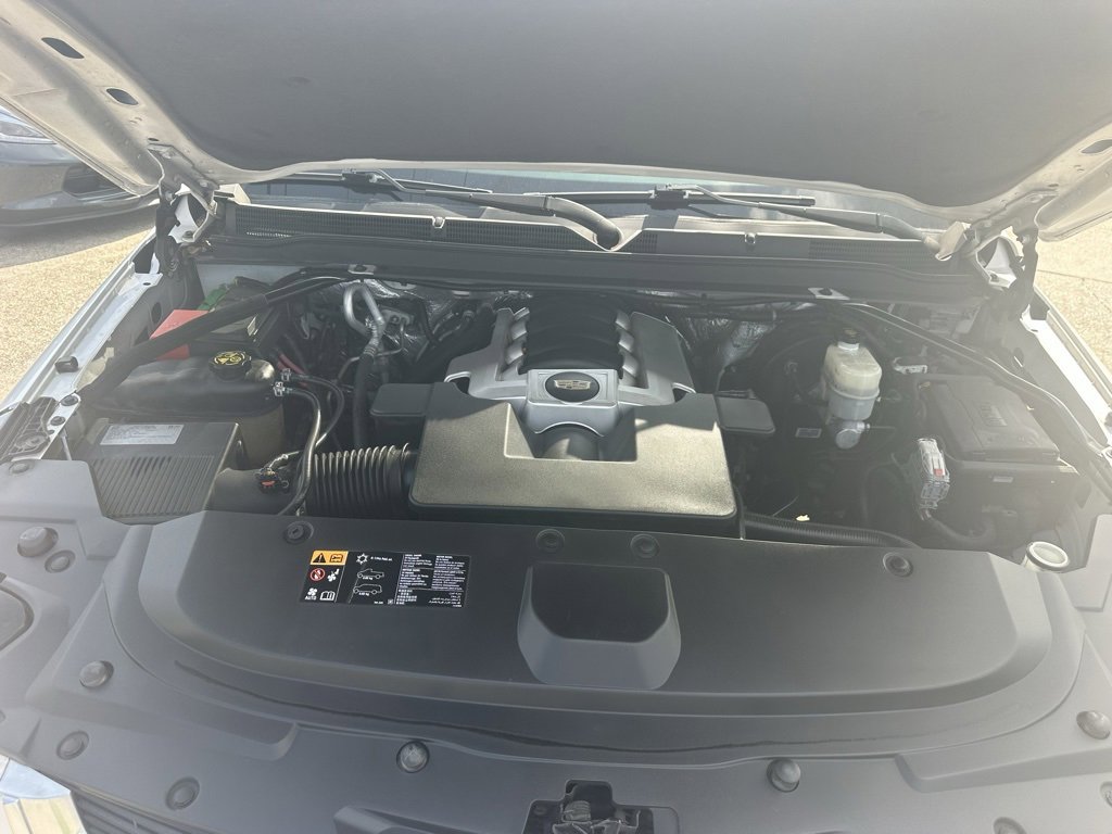 Vehicle image 26 of 28