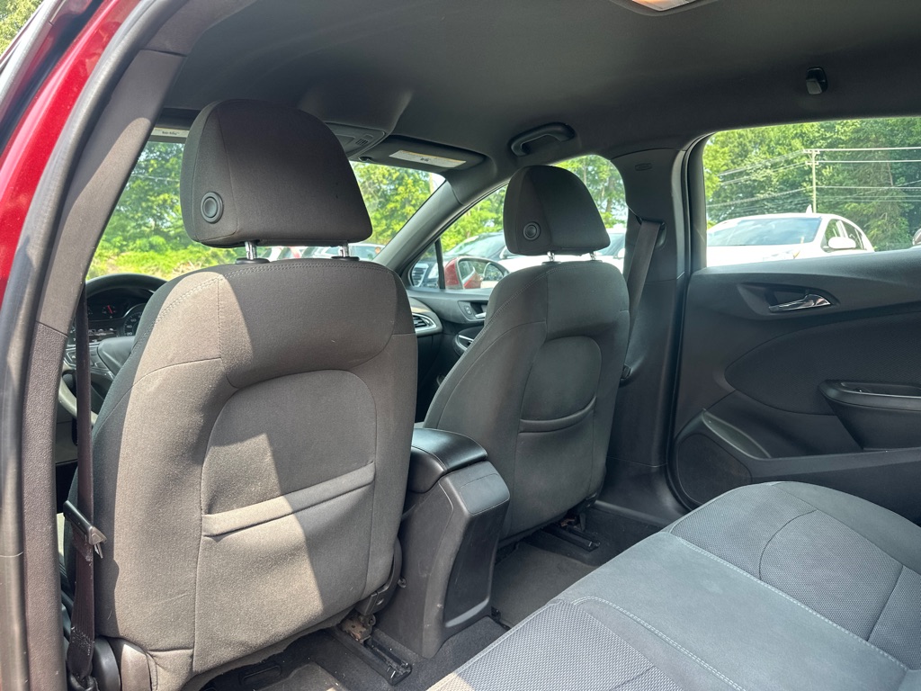 2016 Chevrolet Cruze LT Image 17 of 35