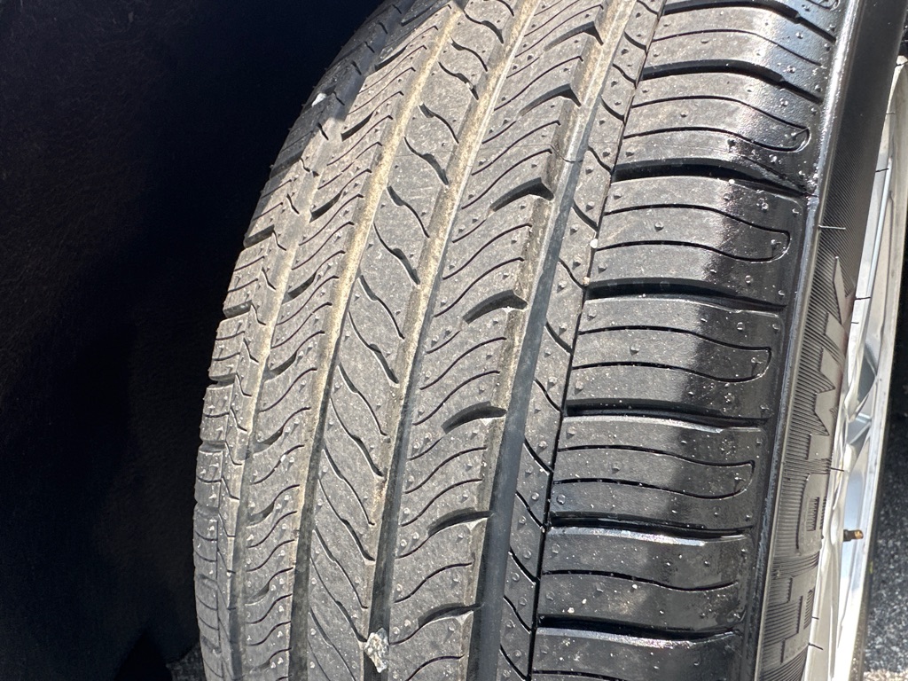 2016 Chevrolet Cruze LT Image 10 of 35