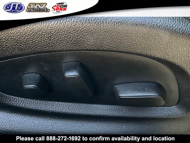 Vehicle image 14 of 20