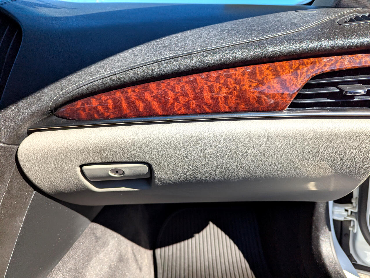 Vehicle image 39 of 58