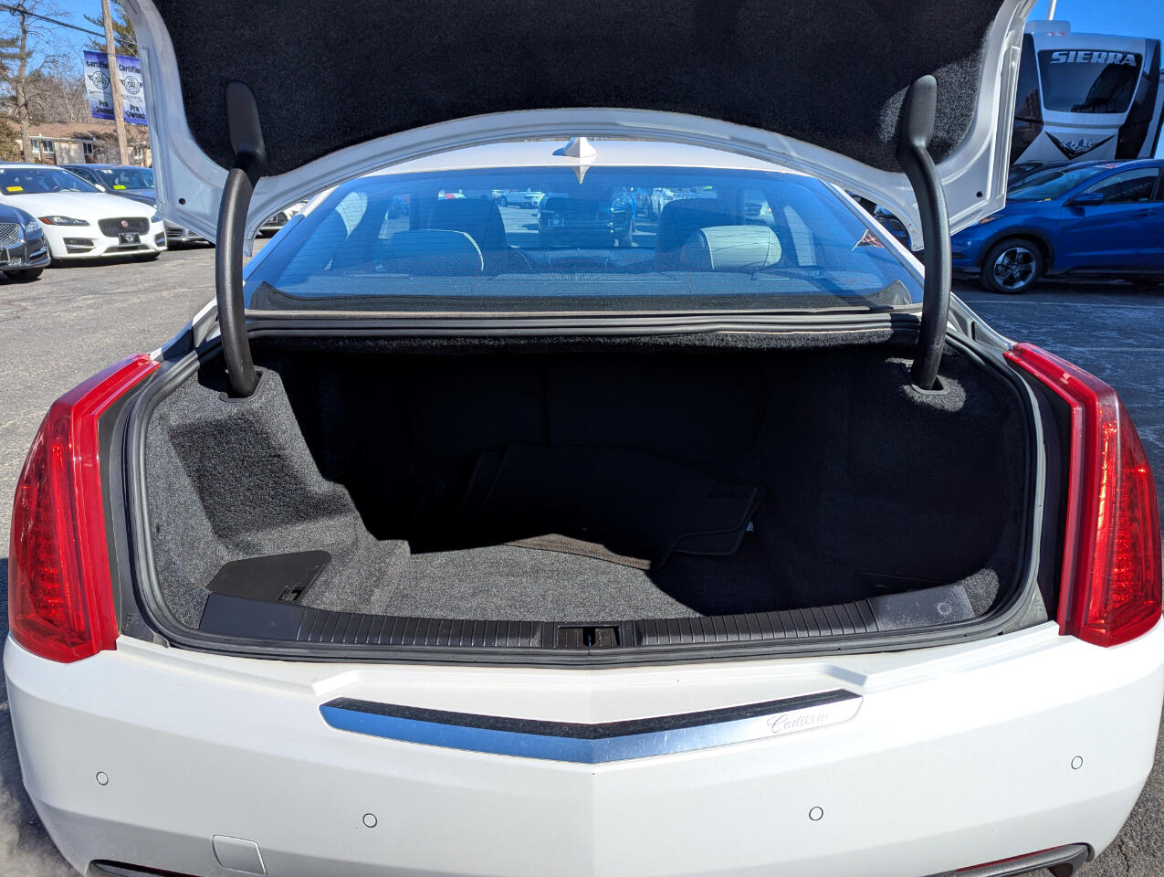 Vehicle image 43 of 58