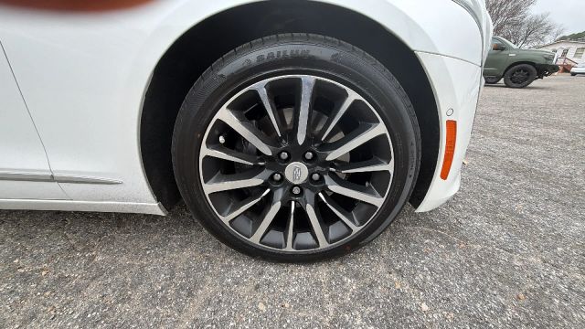 2016 Cadillac CT6 Luxury Image 5 of 21