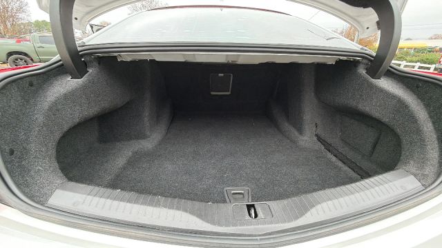 2016 Cadillac CT6 Luxury Image 7 of 21