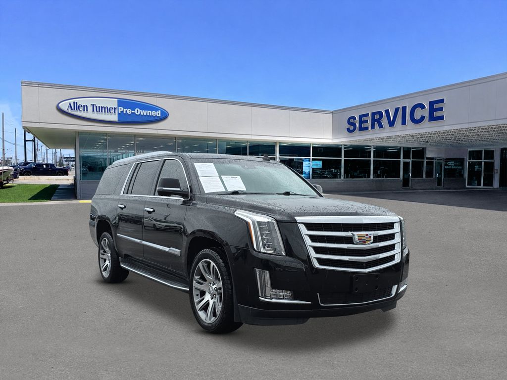 2016 Cadillac Escalade ESV Luxury Collection Image 2 of 36