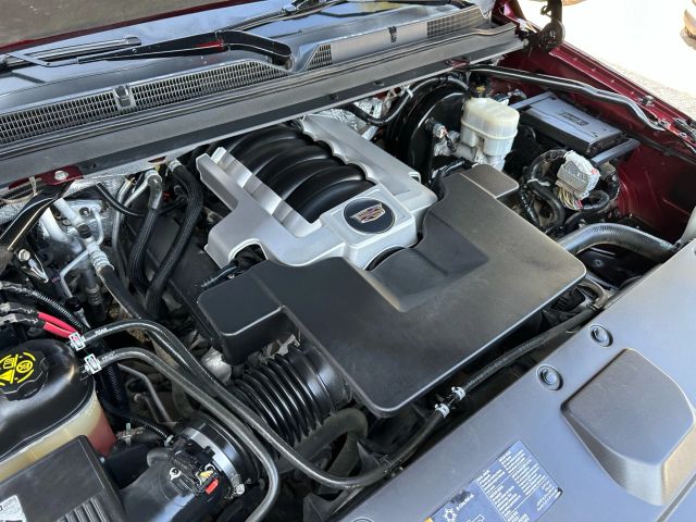 2016 Cadillac Escalade ESV Luxury Collection Image 11 of 56