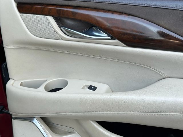 2016 Cadillac Escalade ESV Luxury Collection Image 43 of 56