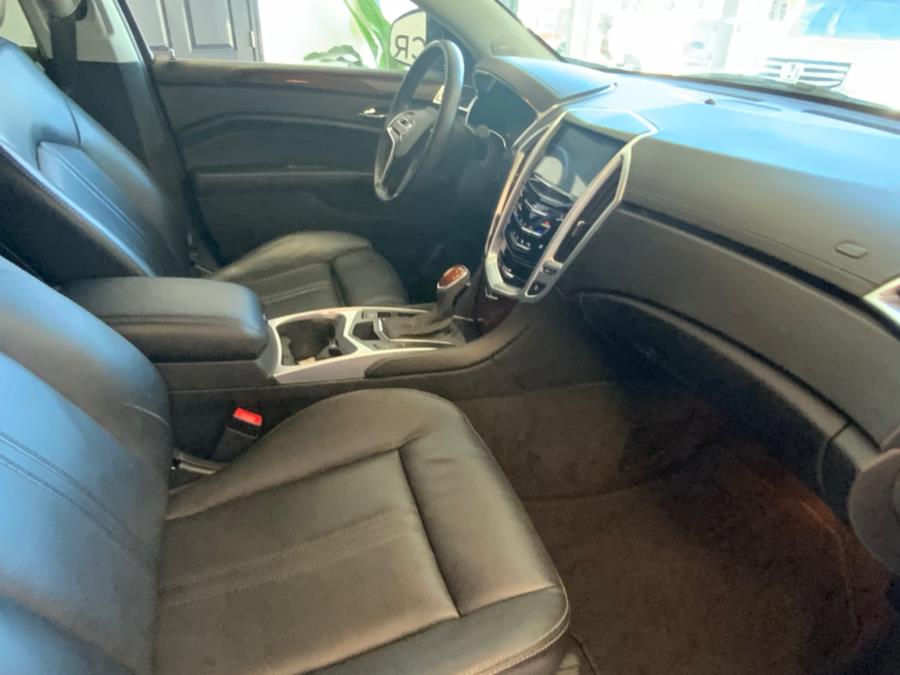 Vehicle image 11 of 16