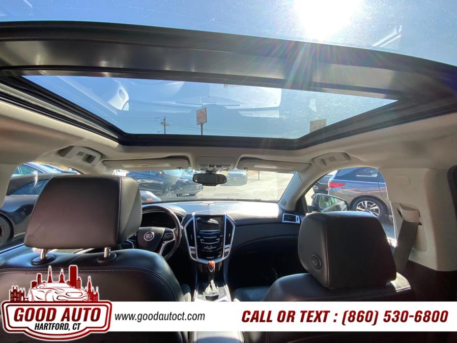 Vehicle image 17 of 20