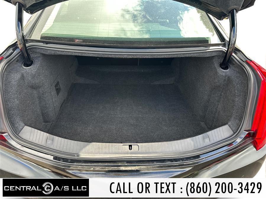 Vehicle image 8 of 18