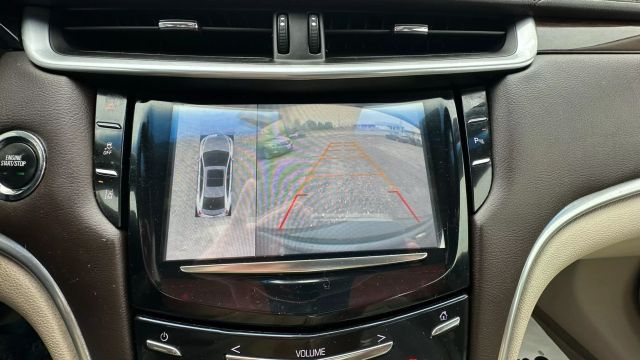 Vehicle image 22 of 51