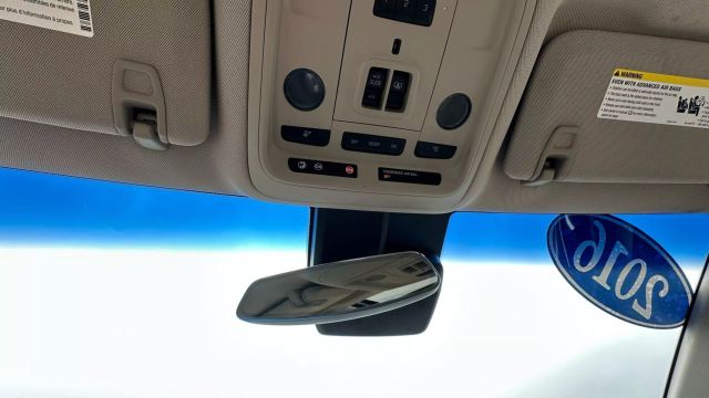 Vehicle image 12 of 51