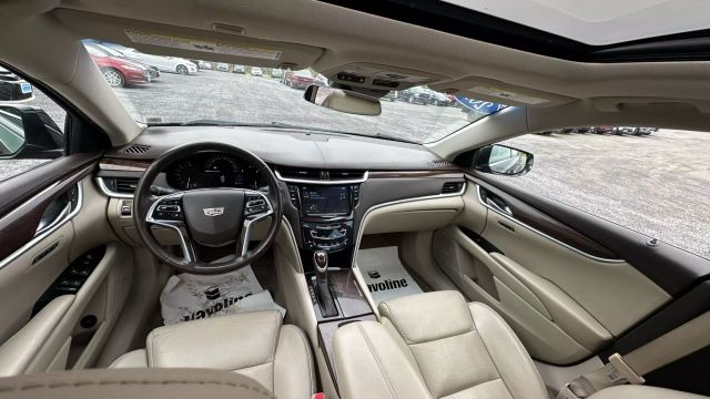 Vehicle image 43 of 51