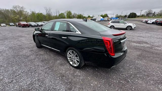 Vehicle image 9 of 51