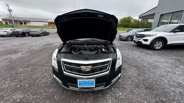 Vehicle image 21 of 51