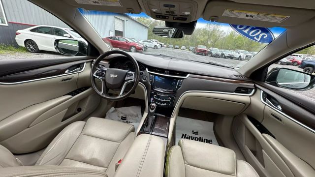 Vehicle image 41 of 51