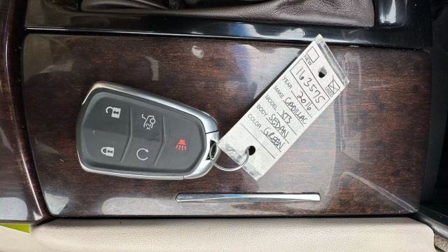 Vehicle image 16 of 51