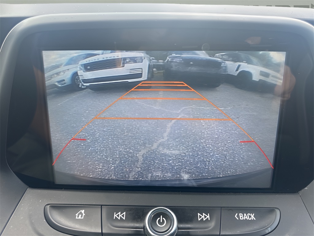 Vehicle image 19 of 32