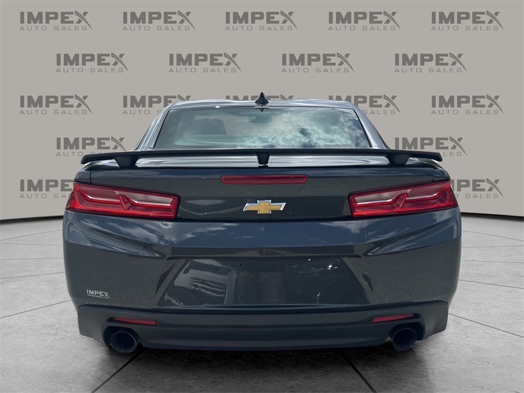 Vehicle image 5 of 32